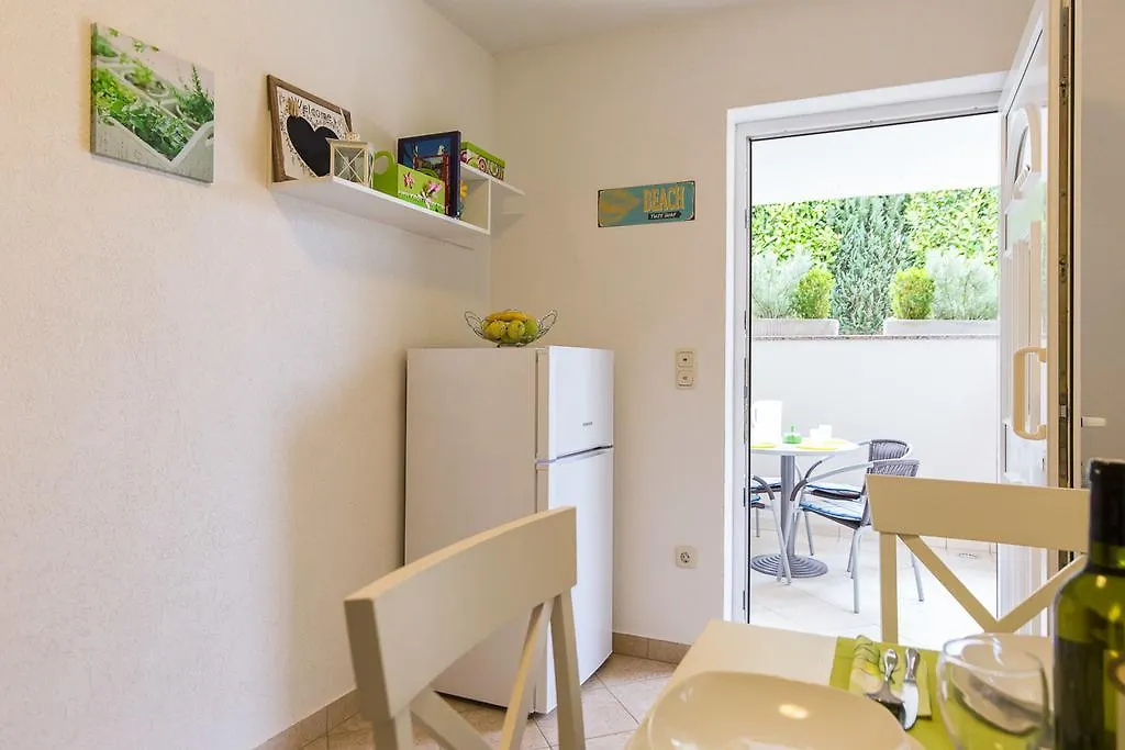 Apartment Ferienwohnung Marina Jadranovo